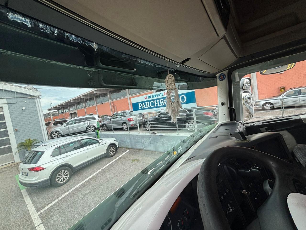 Scania R560