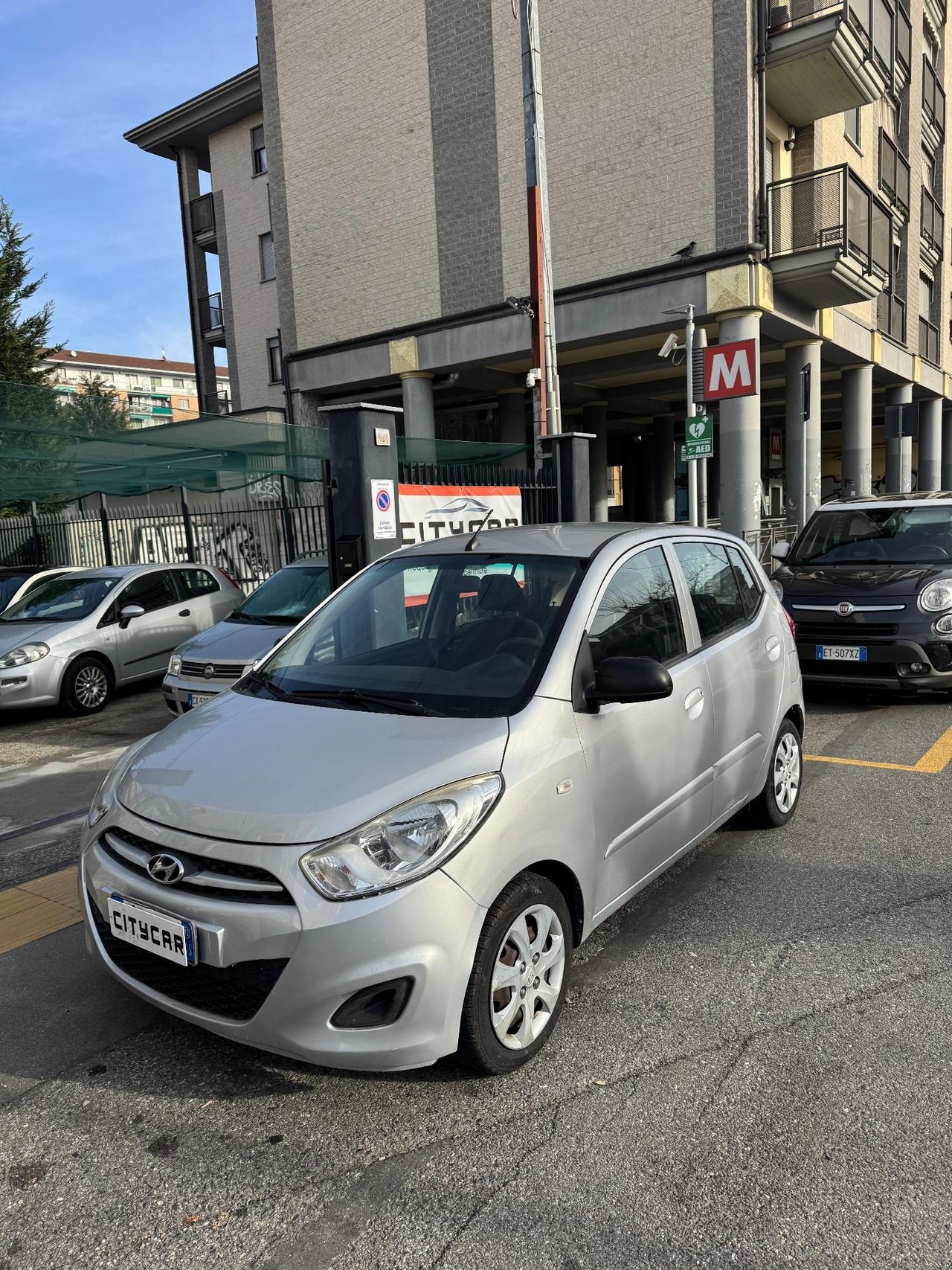 Hyundai i10 69 cv benz 1.1 Like
