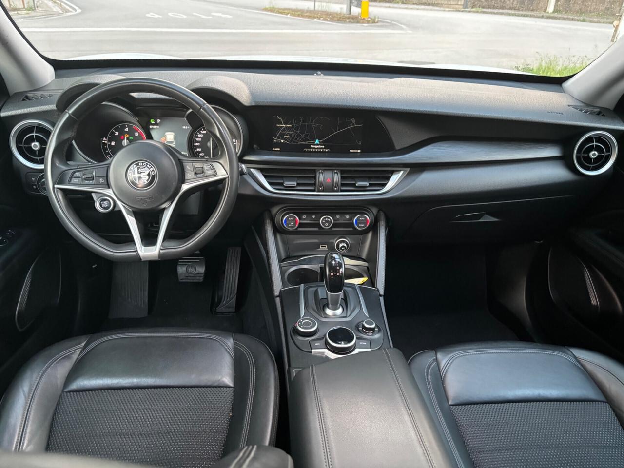 Alfa Romeo Stelvio 2.2 Turbodiesel 210 CV AT8 Q4 Executive