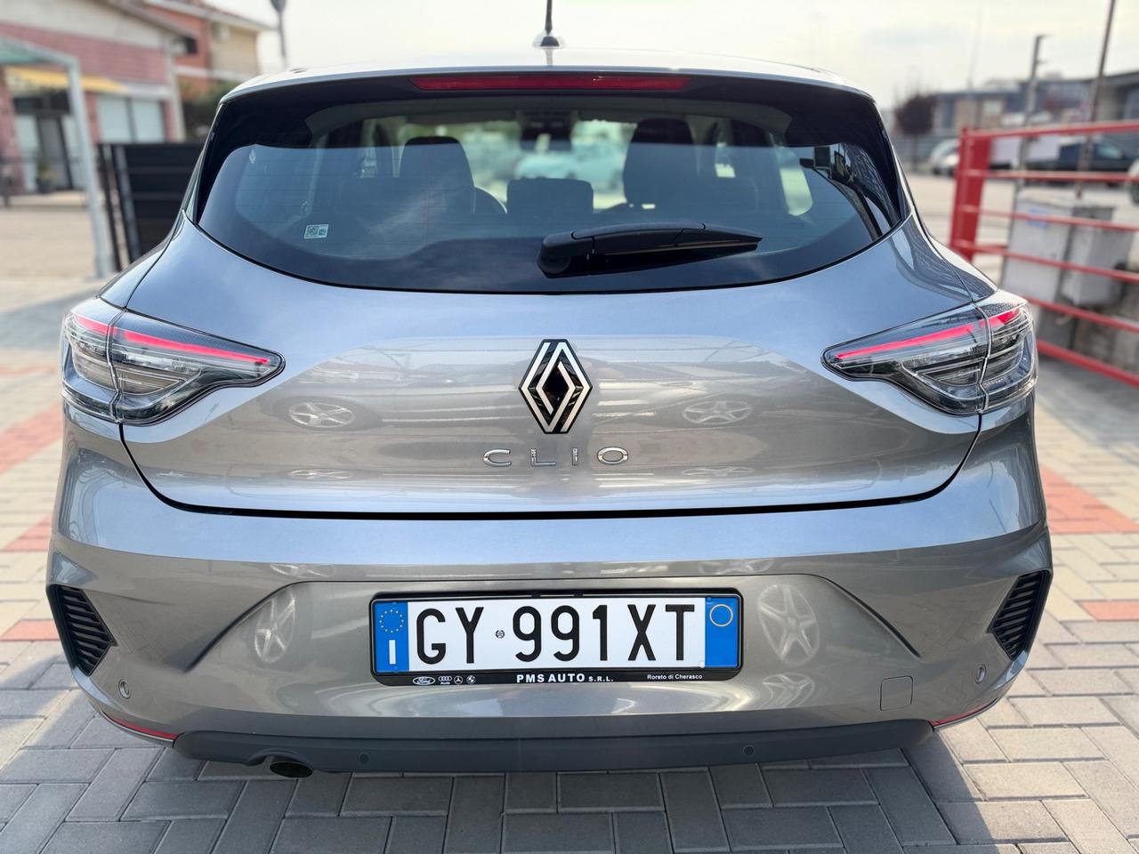 Renault Clio SCe 65 CV 5 porte Evolution NEOPATENTATI