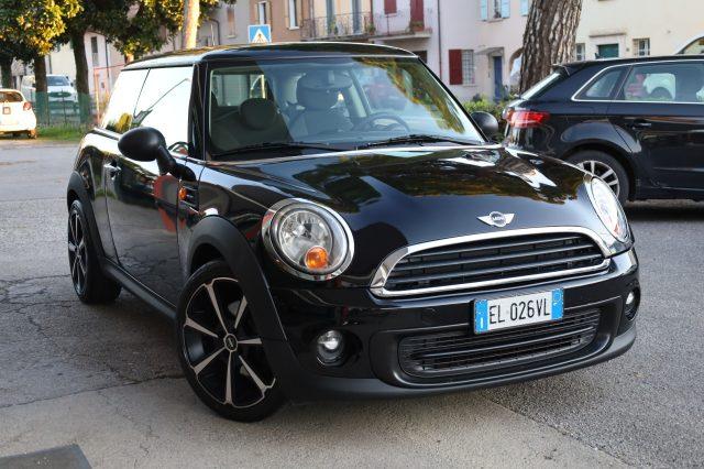 MINI One 1.6 16V One (55kW) 17" Ideale per NEOPATENTATI
