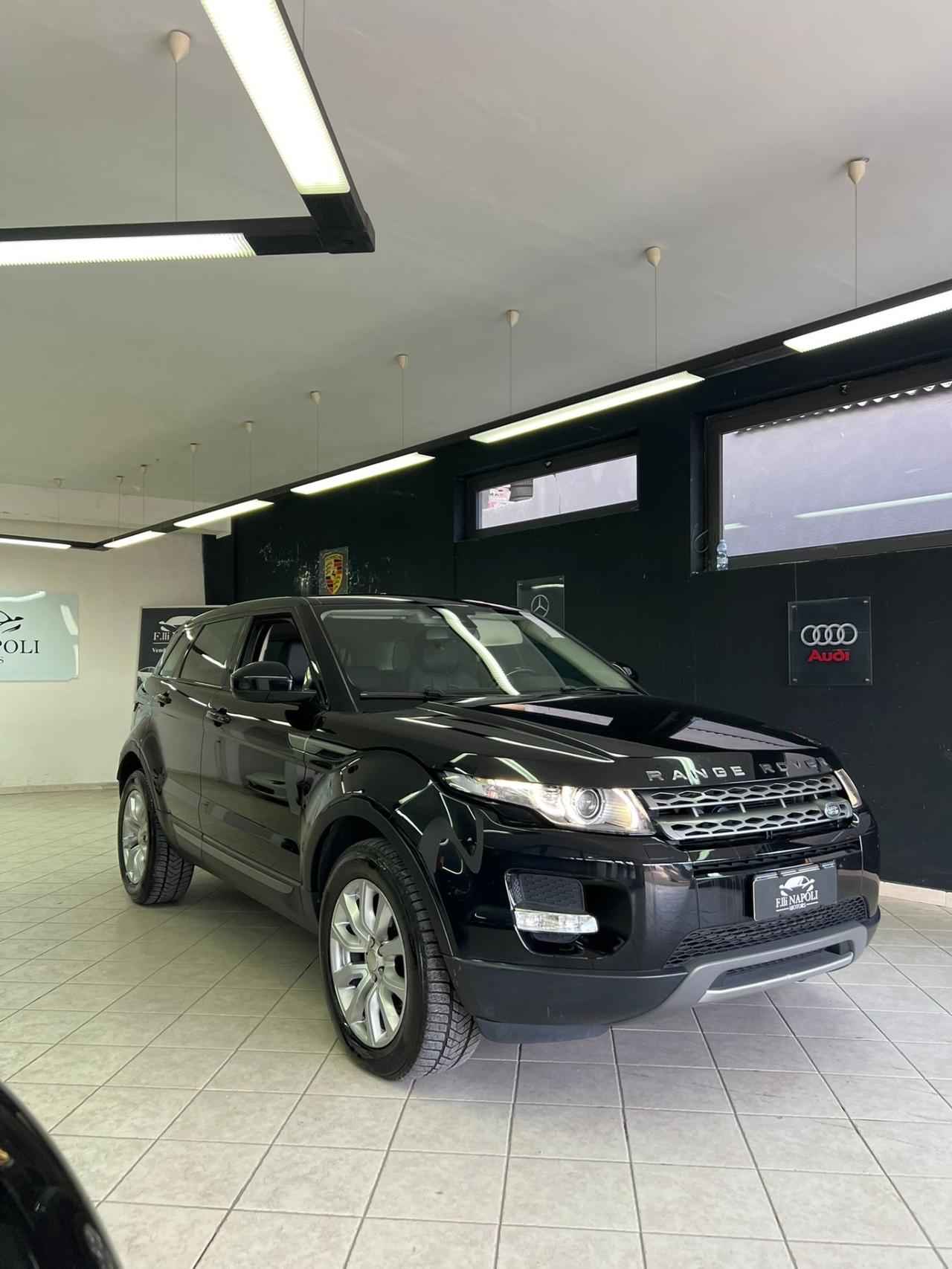 Land Rover Range Evoque 2.2 TD4 5p. Dynamic
