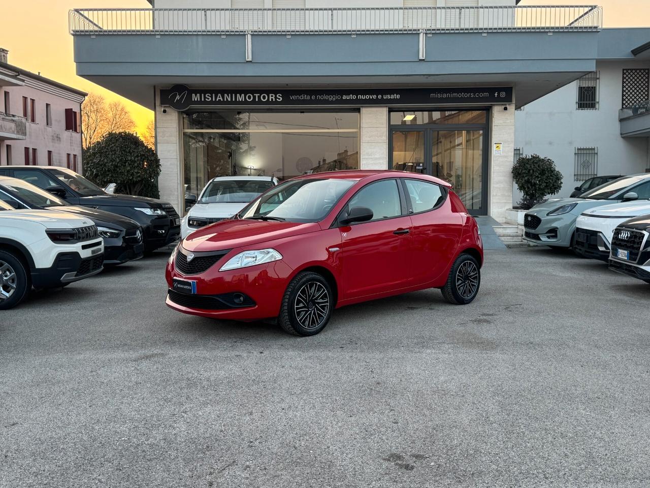 Lancia Ypsilon 1.2 69 CV 5 porte GPL Ecochic Elefantino Blu