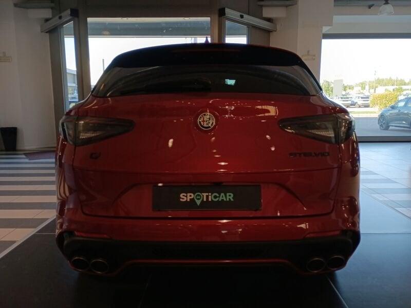 Alfa Romeo Stelvio 2.9 V6 520 CV Quadrifoglio AT8 Q4