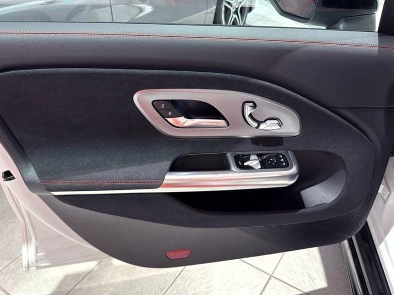 Mercedes-Benz CLA 250+ EQ AMG Line Premium