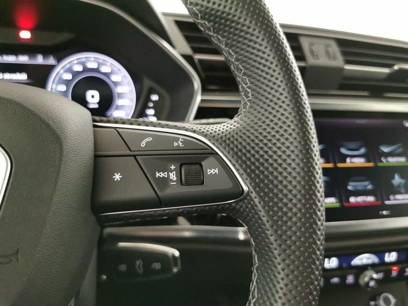 Audi Q3 35 2.0 tdi S line edition s-tronic