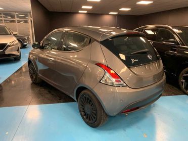 Lancia Ypsilon VARI COLORI - 2022