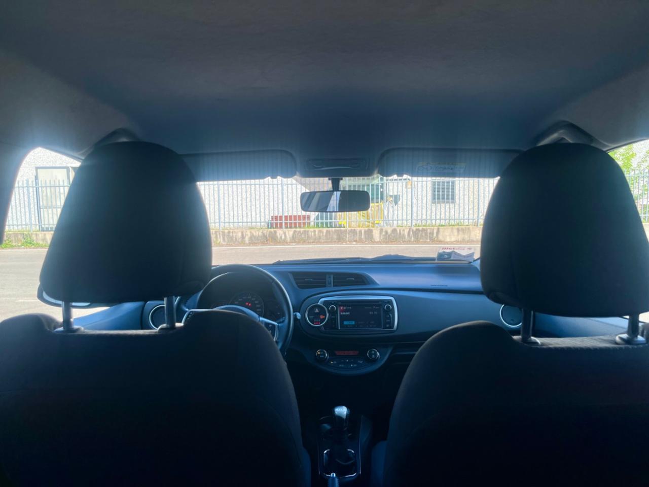 Toyota Yaris 1.0benz 2013 92.000km perfetta