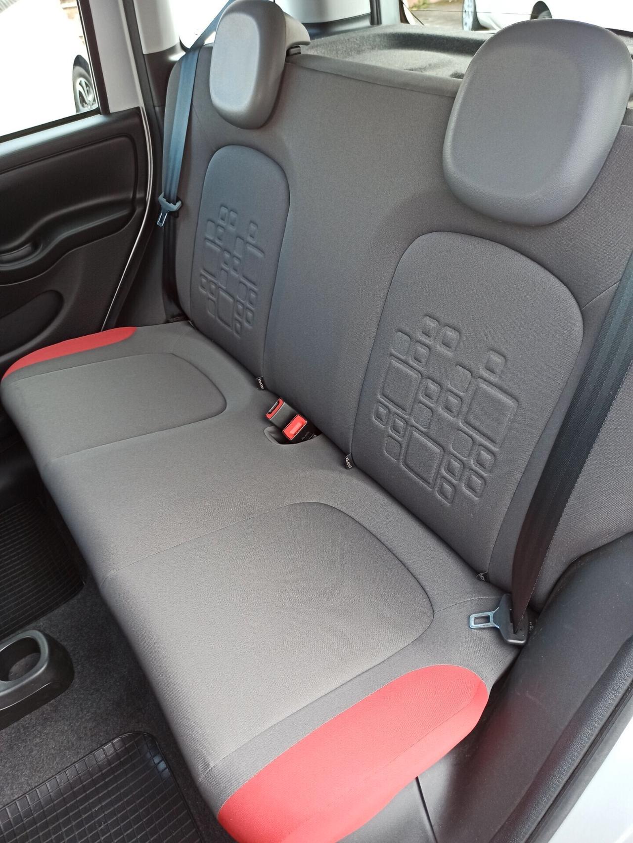 Fiat Panda 1.2 69 cv Easy Km. 21000 pari al nuovo!!!!!