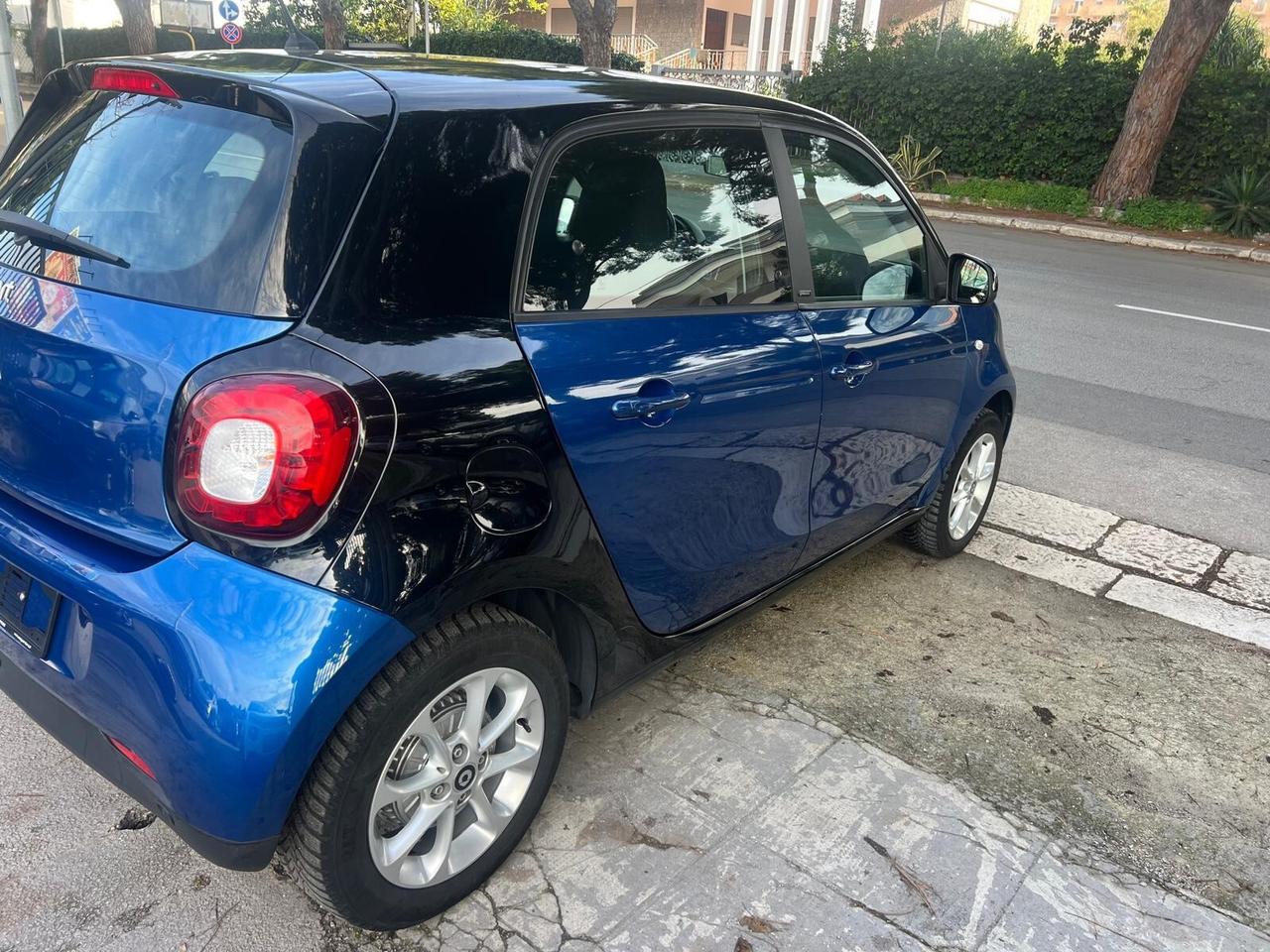 Smart ForFour 70 1.0 Passion