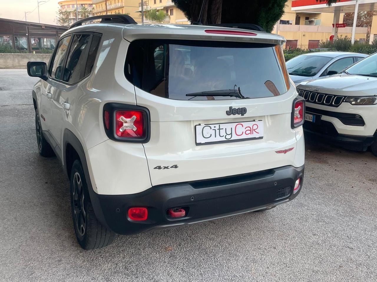 Jeep Renegade 2.0 Mjt 140CV 4WD Traihawk