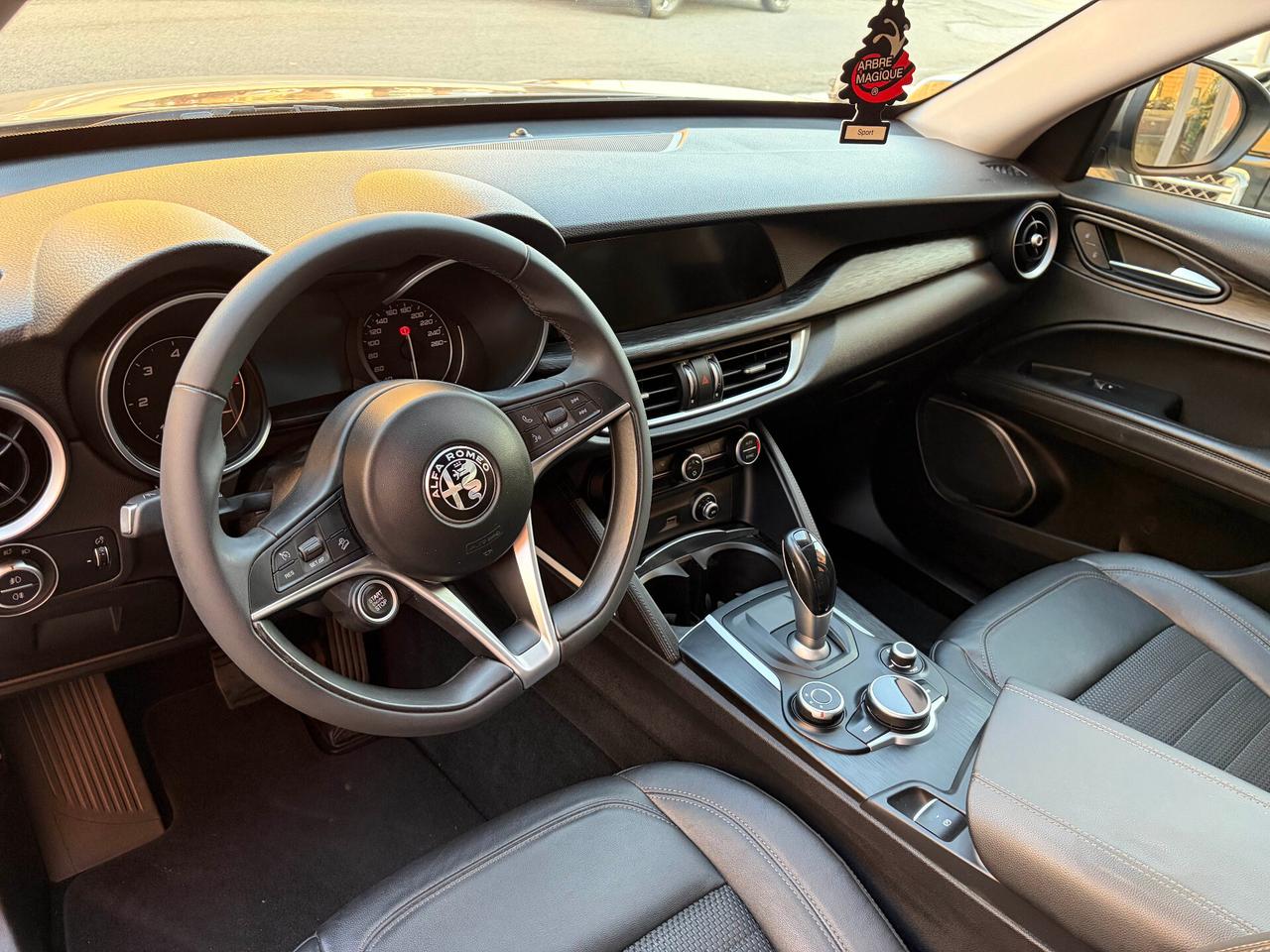 Alfa Romeo Stelvio 2.2 Turbodiesel 180 CV AT8 Q4 Super