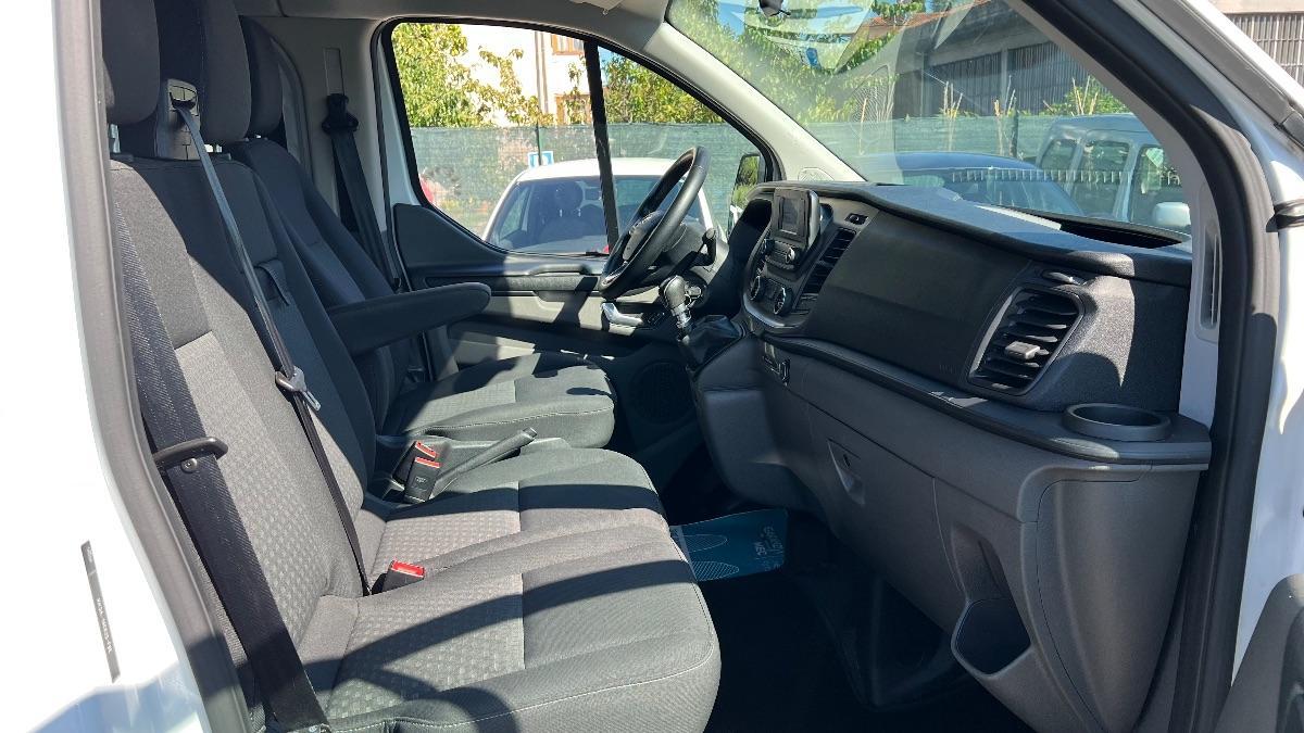 transit custom 320 2.0 tdci 130cv combi TREND L1H1