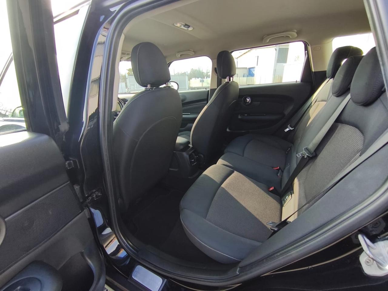 MINI Mini Clubman (F54) Mini 1.5 One D Busines...