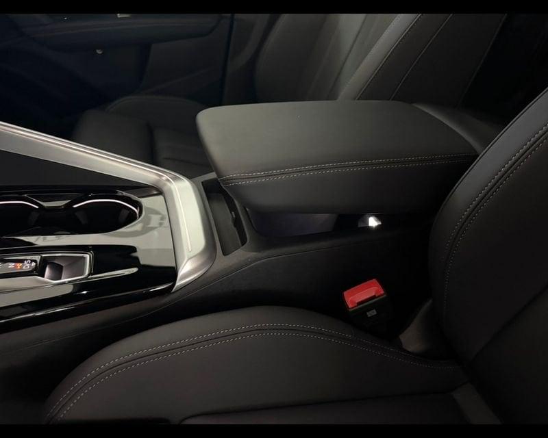 Audi Q5 3ª serie TDI 150 kW mHEV+ S tronic quattro S line edition