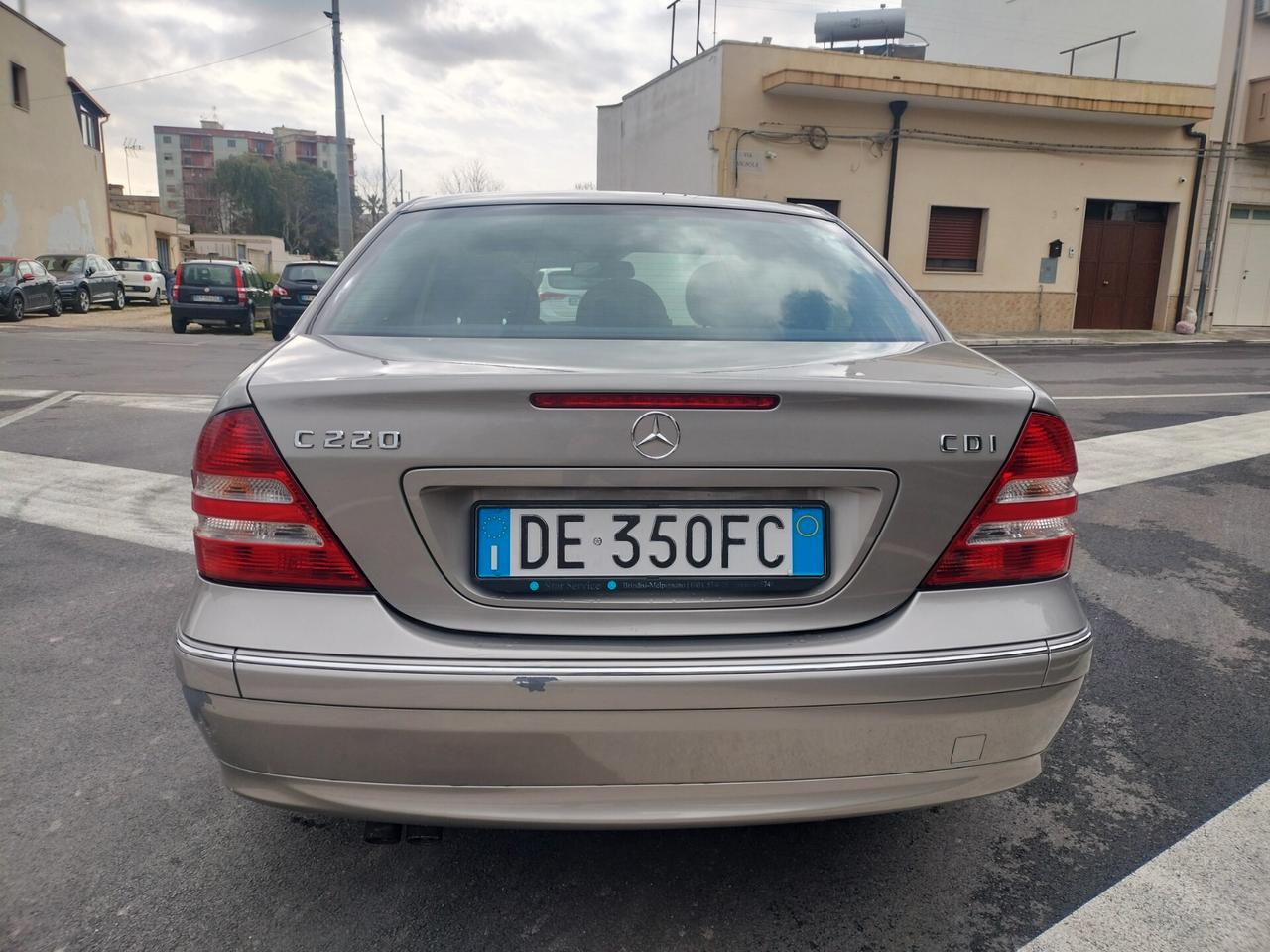 Mercedes-benz C 220 CDI cat Avantgarde Sport edition