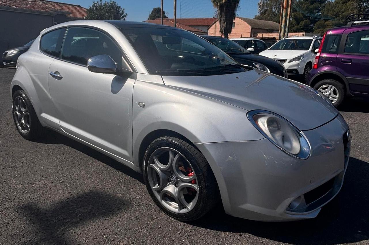 Alfa Romeo MiTo 1.6 JTDm 16V Distinctive Sport Pack