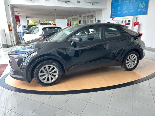 TOYOTA C-HR 1.8 HV Active