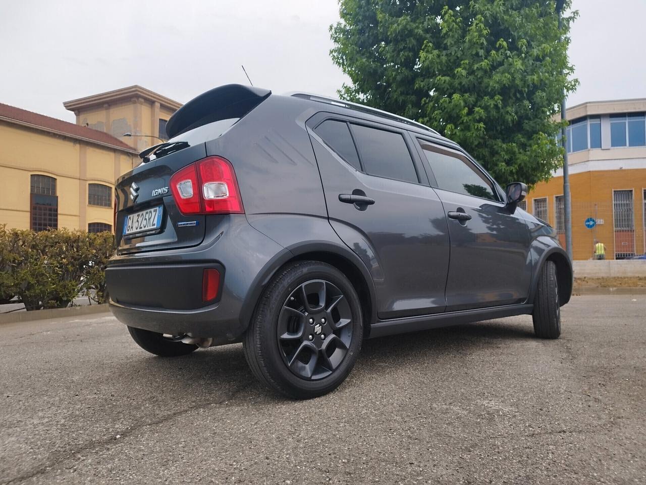 Suzuki Ignis 1.2 Hybrid Top - km 28500