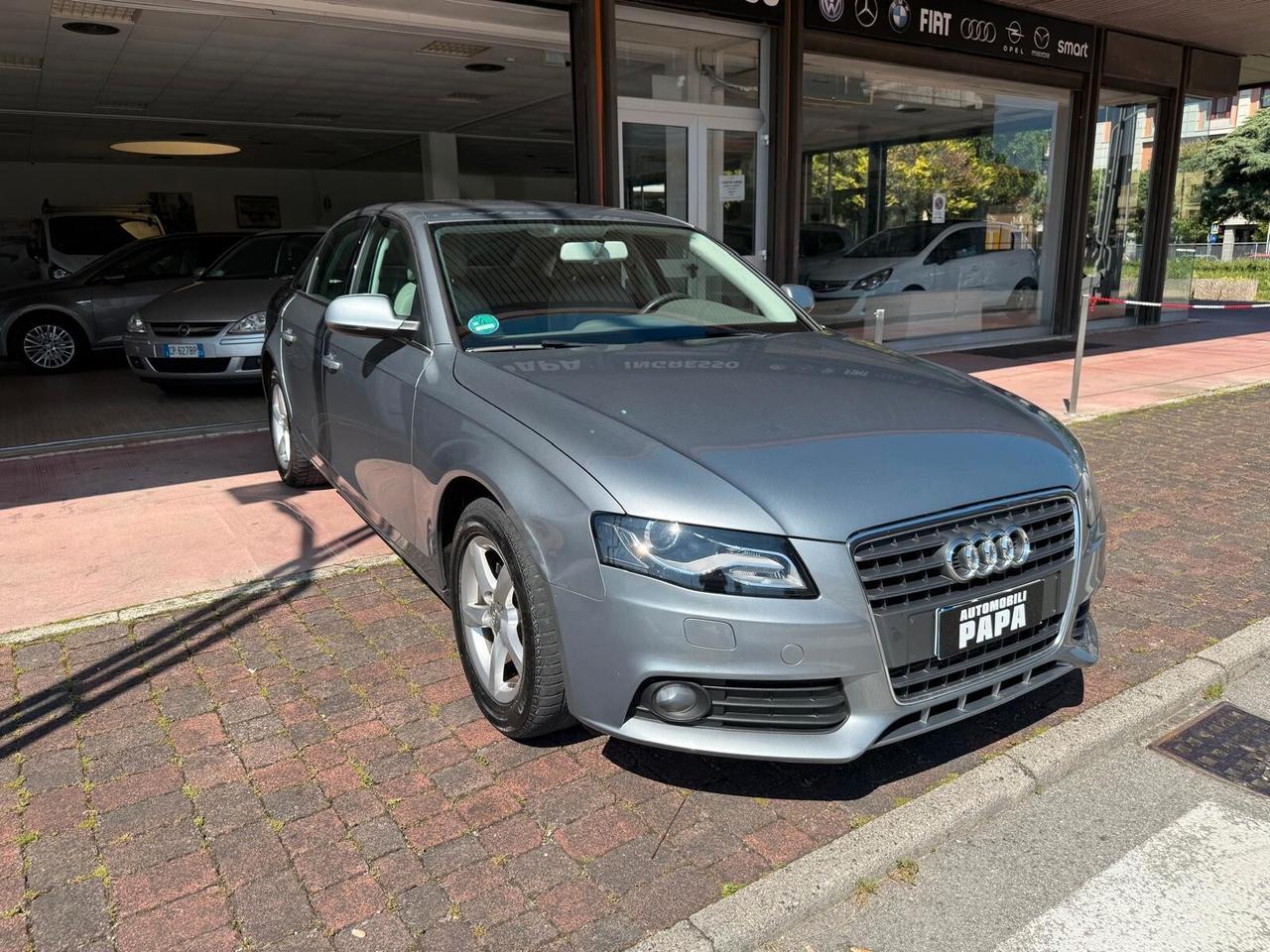 Audi A4 1.8 TFSI 120 CV Ambiente