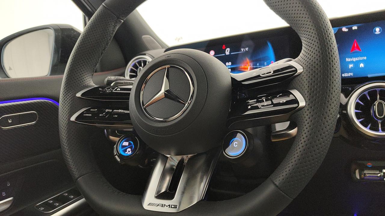 Mercedes-Benz Mercedes-AMG GLA 35 4MATIC