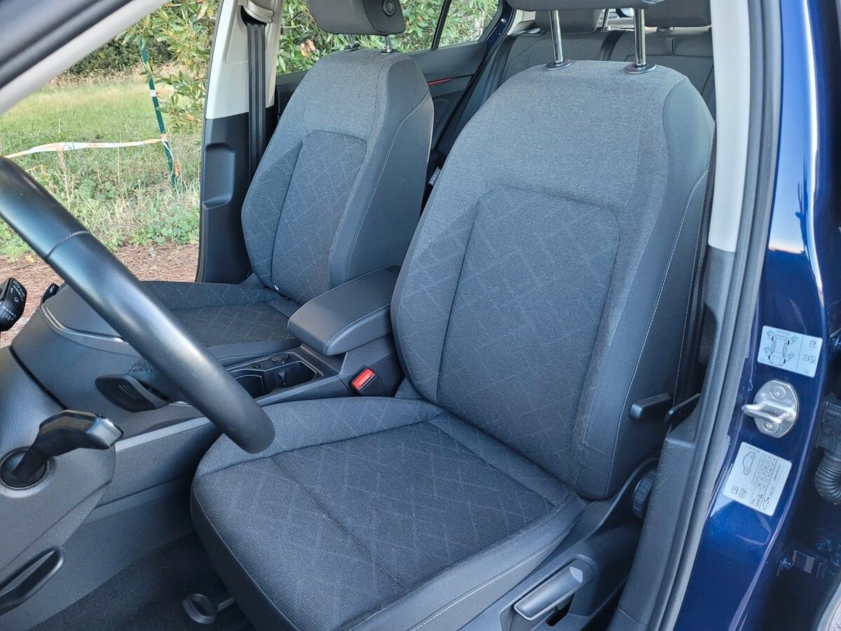 Volkswagen Golf 1.5 eTSI 130 CV EVO ACT DSG Life