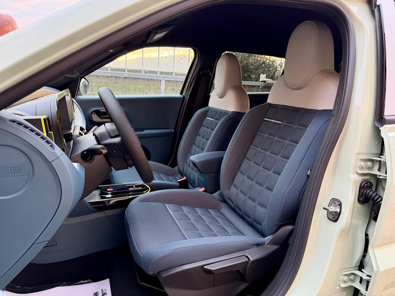 Fiat Grande Panda 1.2 Hybrid - NEO PATENTATI OK