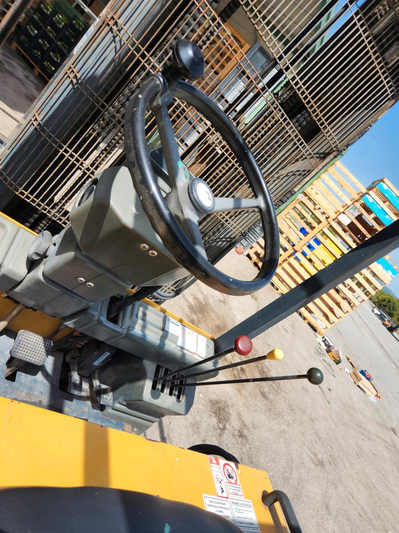 CARRELLO ELEVATORE CESAB MODELLO ECO KGA5