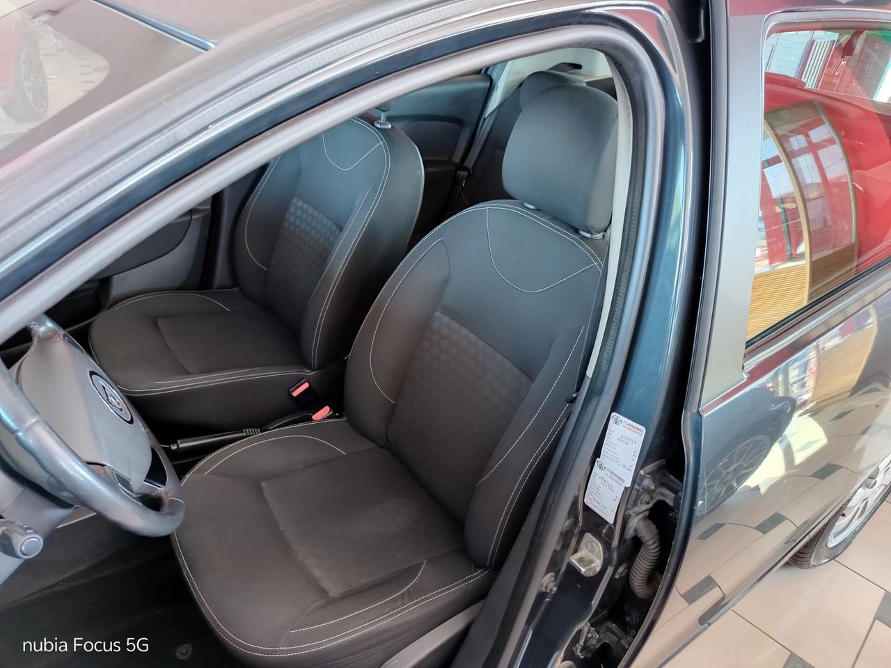 Dacia Sandero 1.2 GPL 75CV Extra