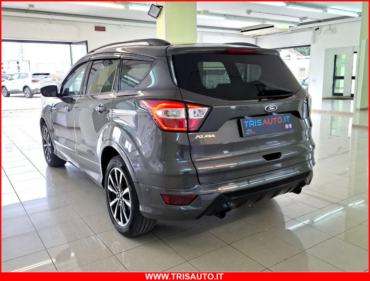 FORD Kuga 2.0 Tdci Aut. ST-Line NEOPATENTATI (PELLE+ANDROID+APPLE)
