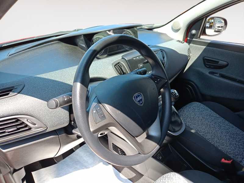 LANCIA Ypsilon 1.0 firefly hybrid Silver s&s 70cv