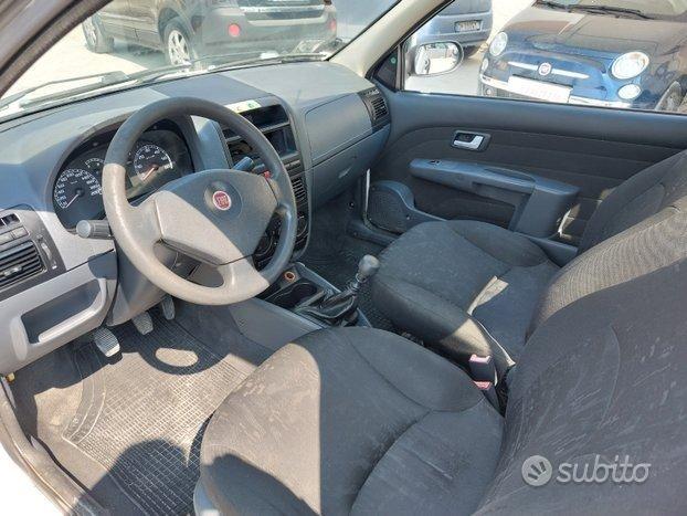 Fiat strada 1.3mtj clima unico proprietario