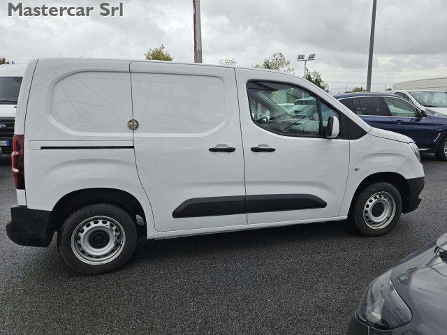 OPEL Combo 1.5 HDI 100cv 3 posti - Diesel - GF497CN