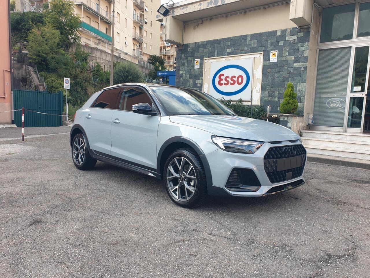 Audi A1 allstreet 30 1.0 TFSI S tronic bicolor