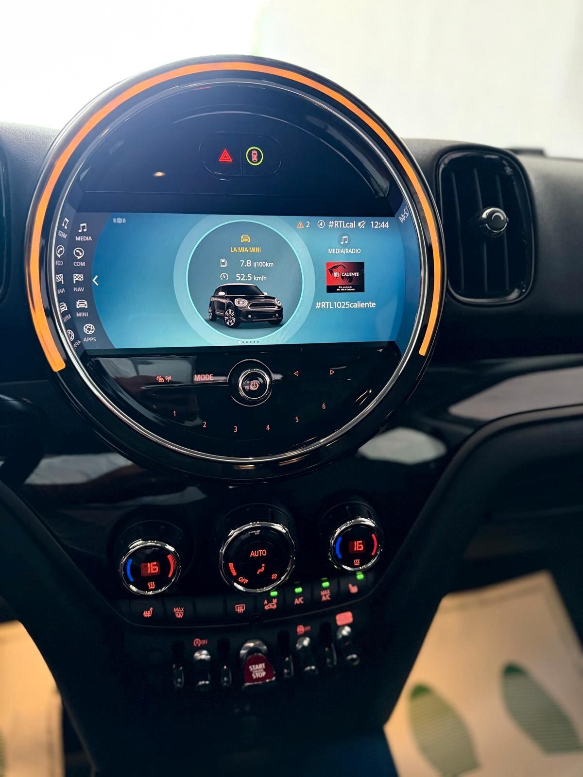 Mini Cooper Countryman 1.5 Essential auto