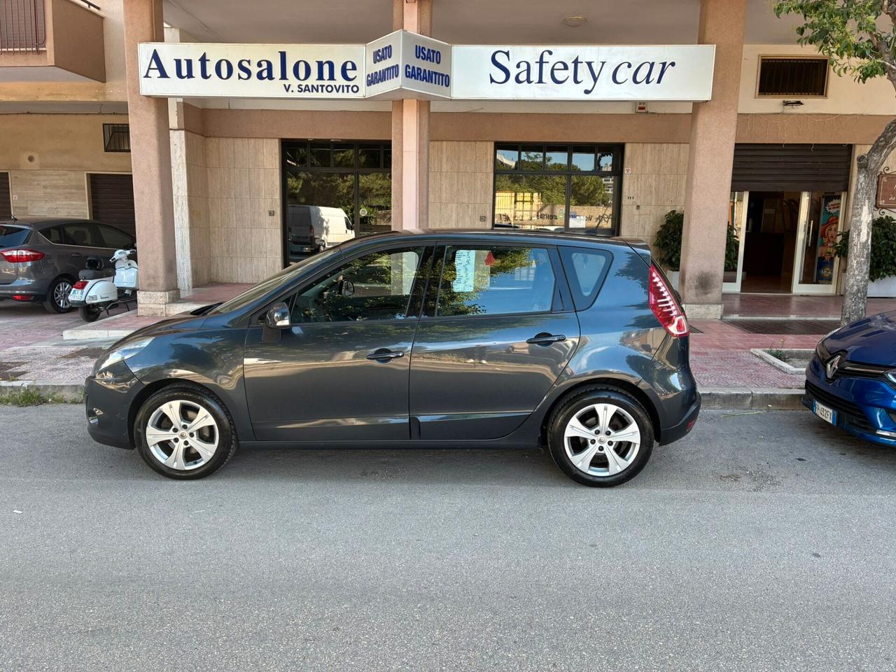 Renault Scenic1.5dCi110CV full perfetta garantita-11