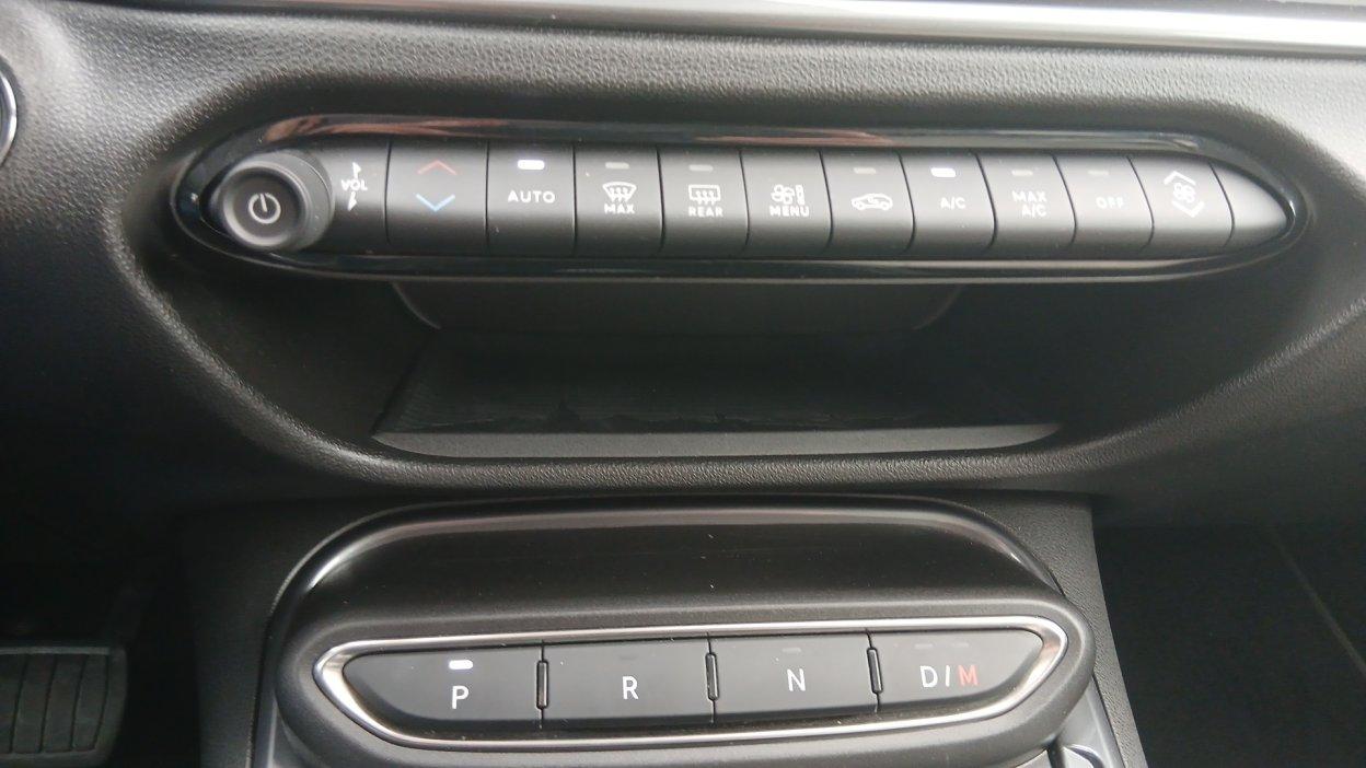 FIAT 600 (2023-->) - 600 Hybrid 110 CV DCT MHEV La Prima