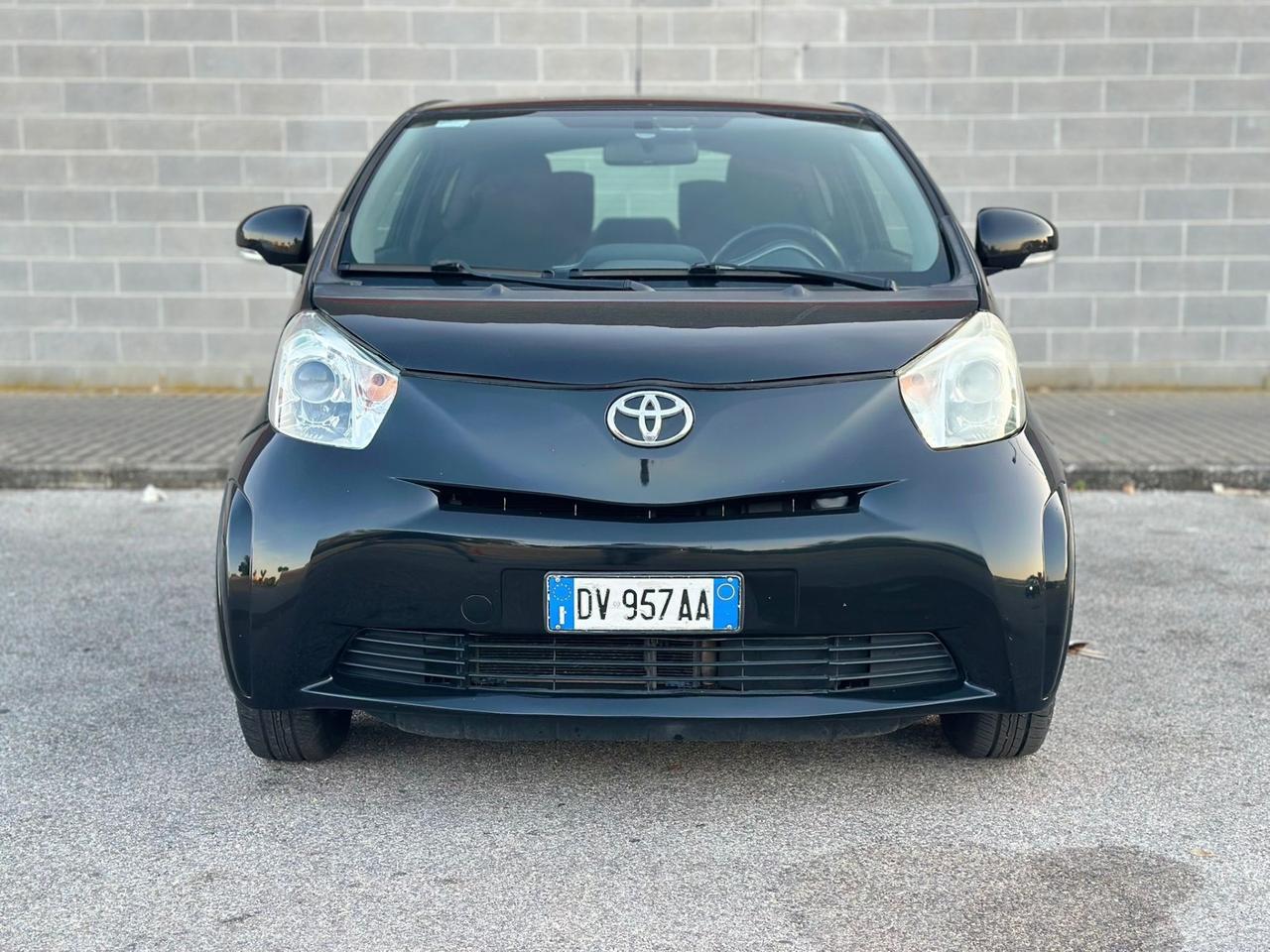 Toyota iQ 1.0 Sol