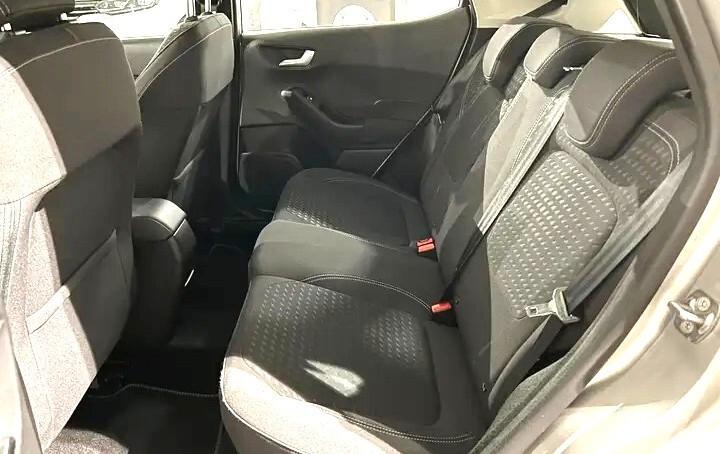 FORD FIESTA 1,1 TITANIUM-2 REVISIONI-UNICA PROPRIETARIA