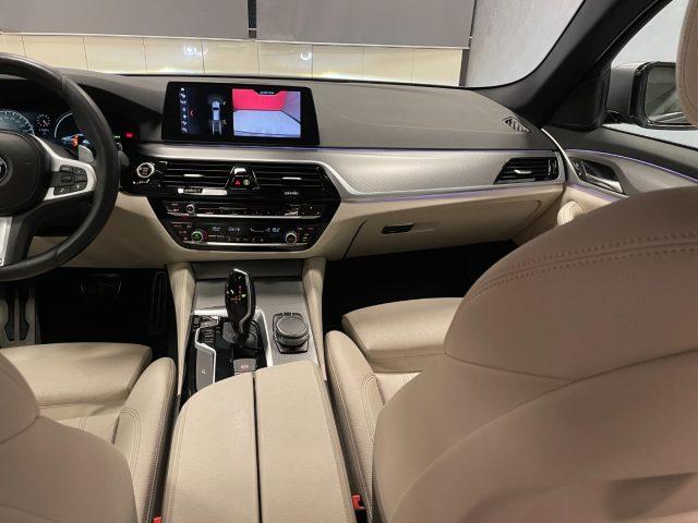 BMW 520 520D TOURING M-SPORT AUTO