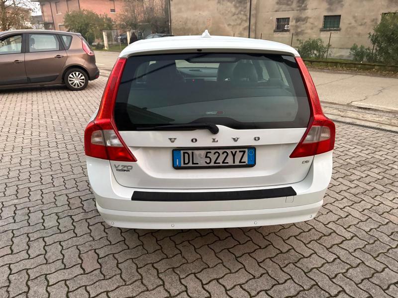 Volvo V70 2.4 d5 Summum 185cv