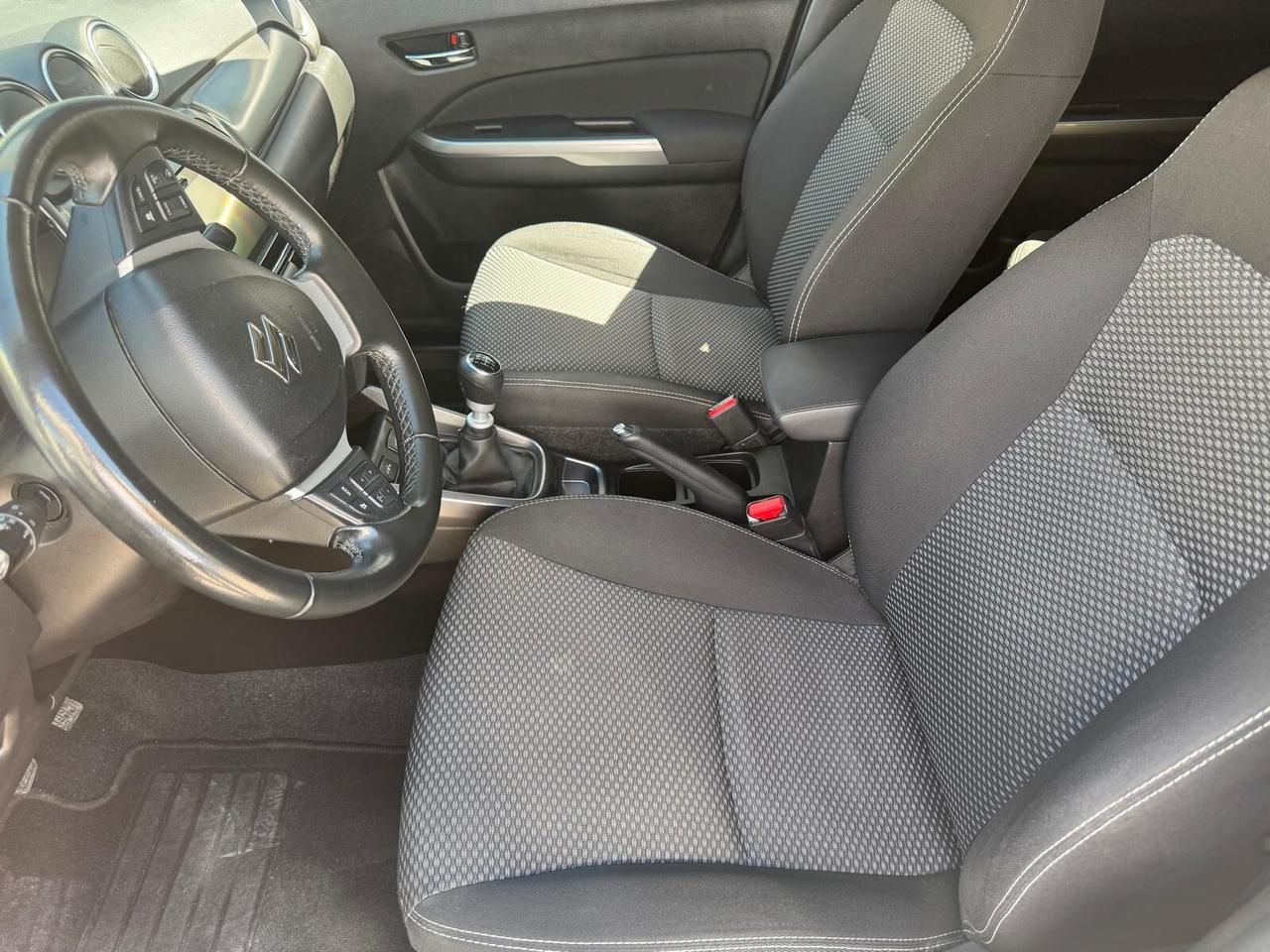 Suzuki Vitara 1.4 Hybrid Cool