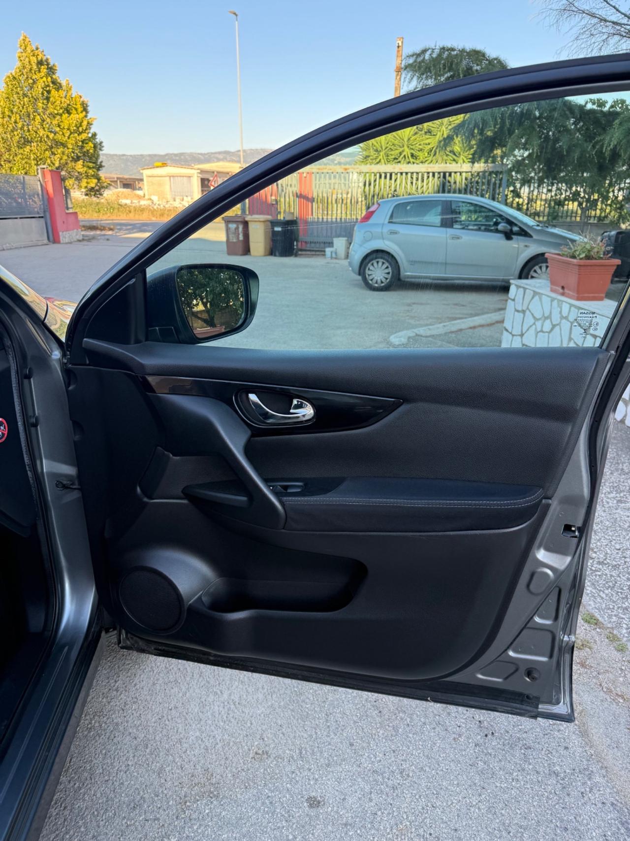 Nissan Qashqai 1.6 dCi 2WD Tekna