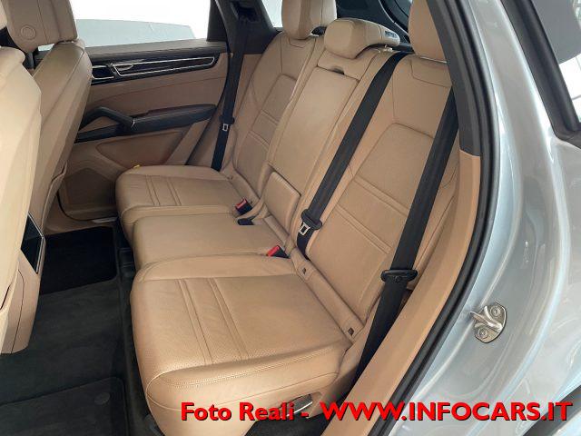 PORSCHE Cayenne 3.0 V6 E-Hybrid PHEV Iva Esposta Promo