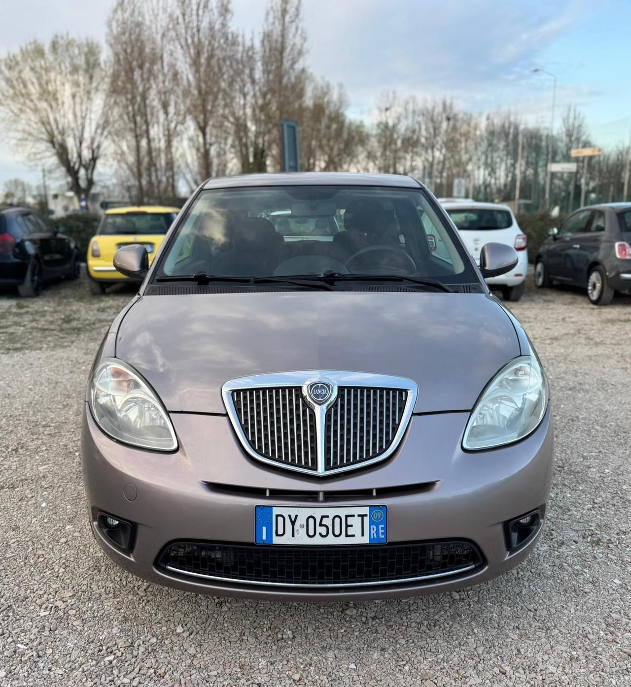 Lancia Ypsilon 1.4 Oro Ecochic GPL