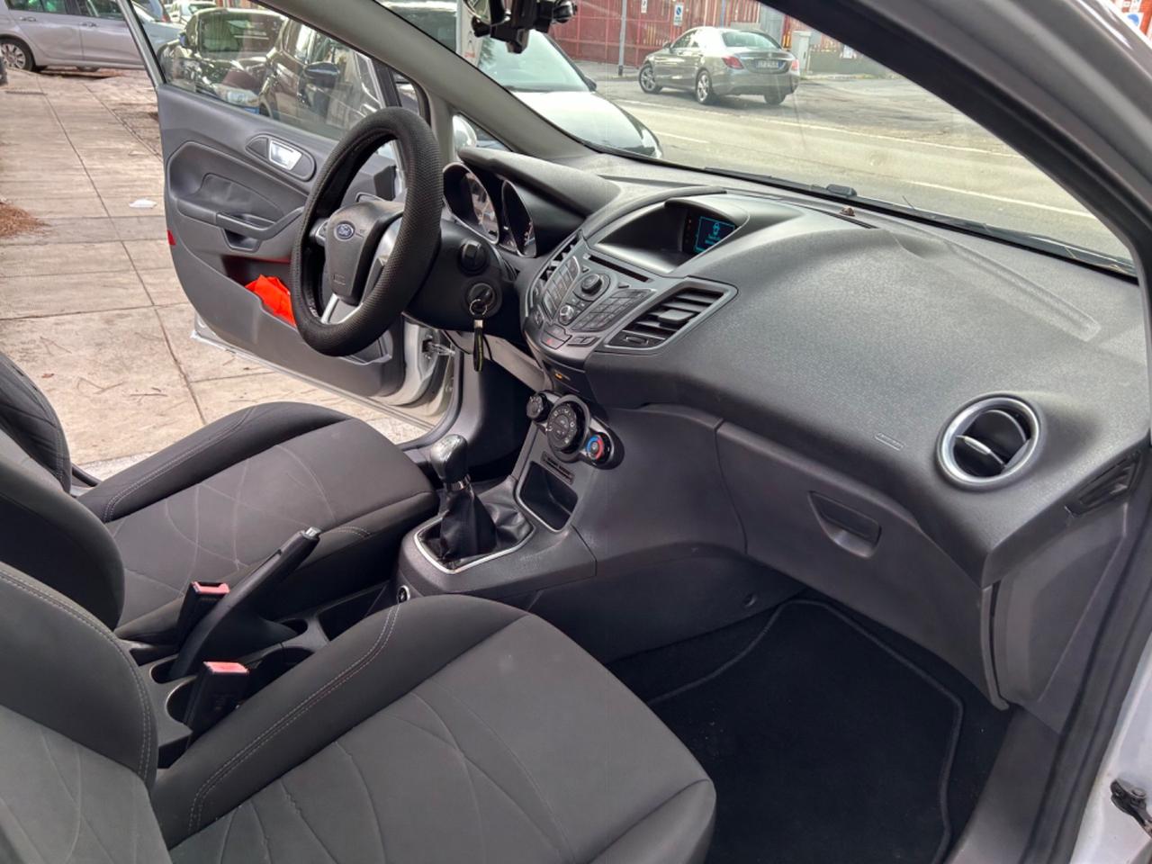 Ford Fiesta 1.4 5 porte Bz.- GPL Business