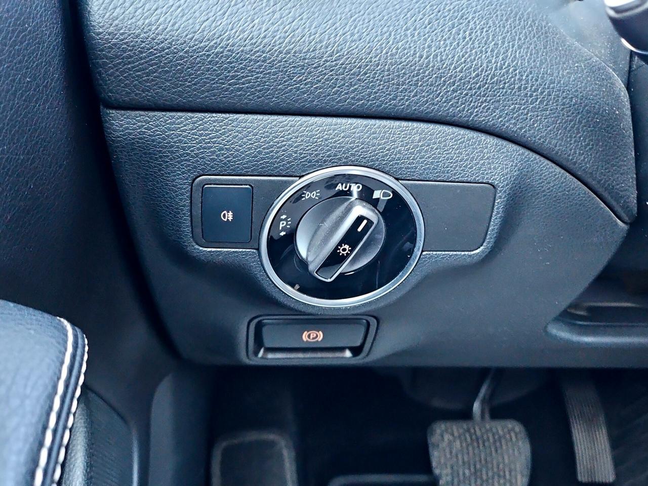 Mercedes-benz GLA 200 d Premium