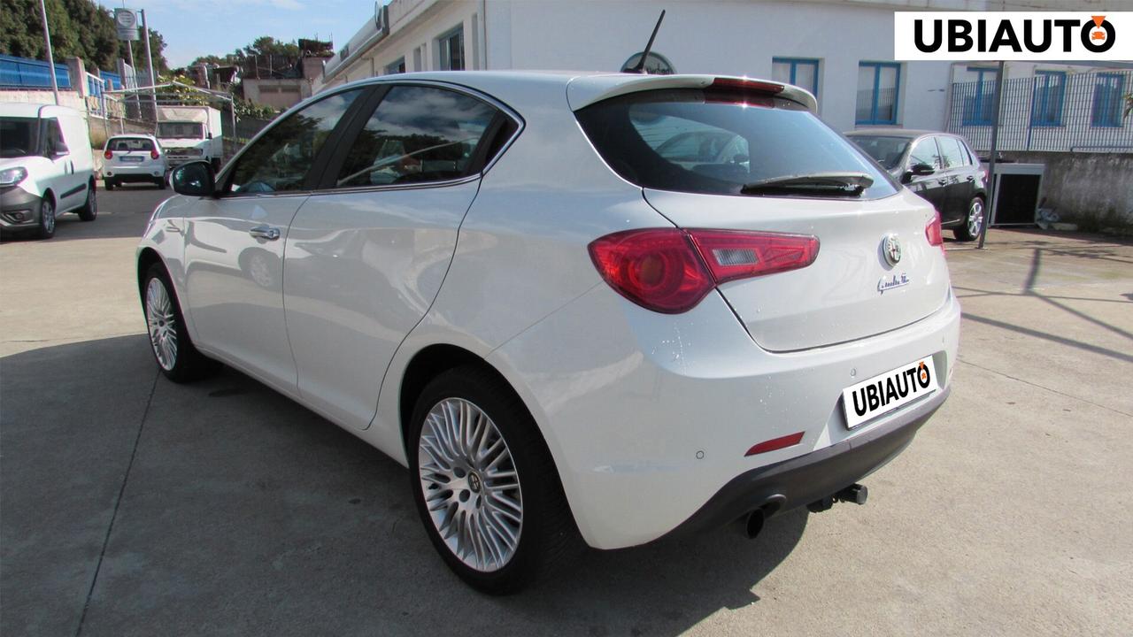 Alfa Romeo Giulietta 1.6 JTDm-2 105 CV Exclusive