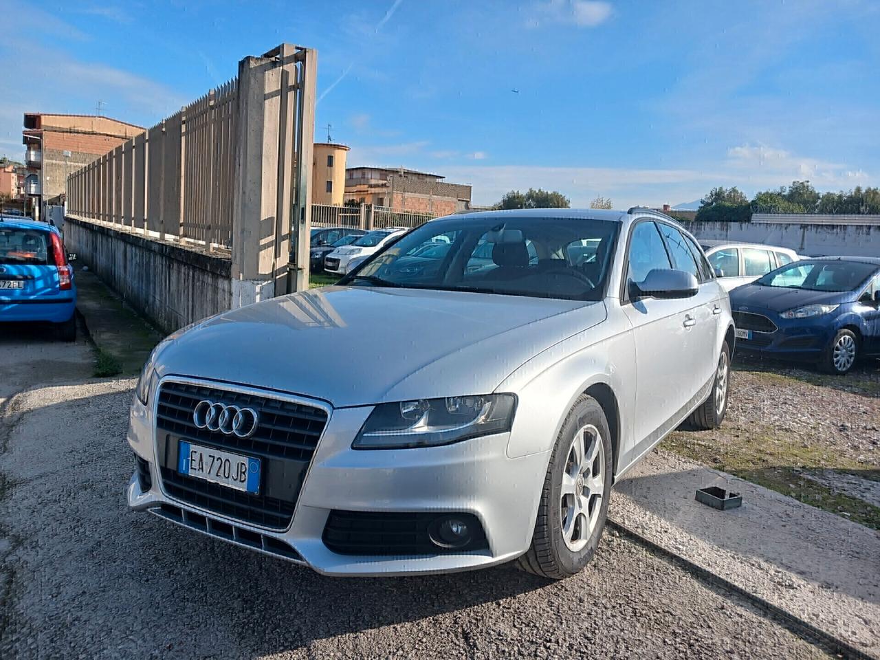 Audi A4 2.0 TDI 143CV GARANTITA 12 MESI