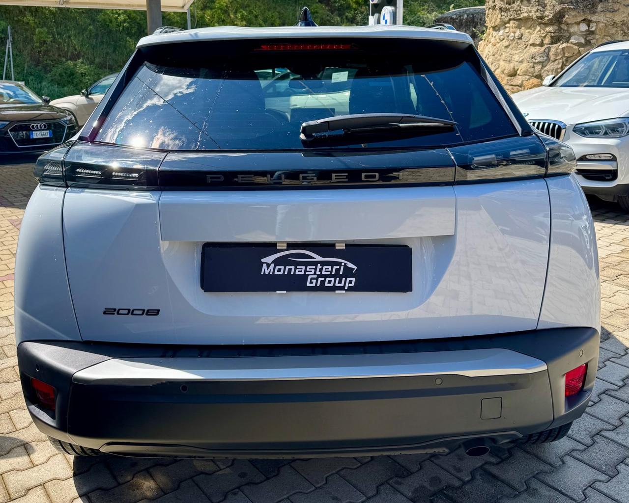 Peugeot 2008 PureTech 100 S&S Allure